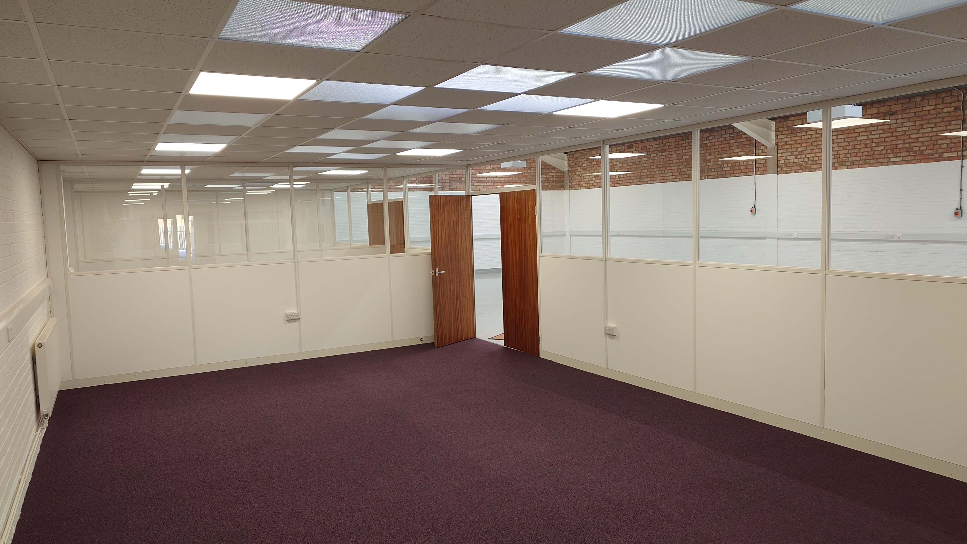 Industrial Unit in Walsall - photo 2