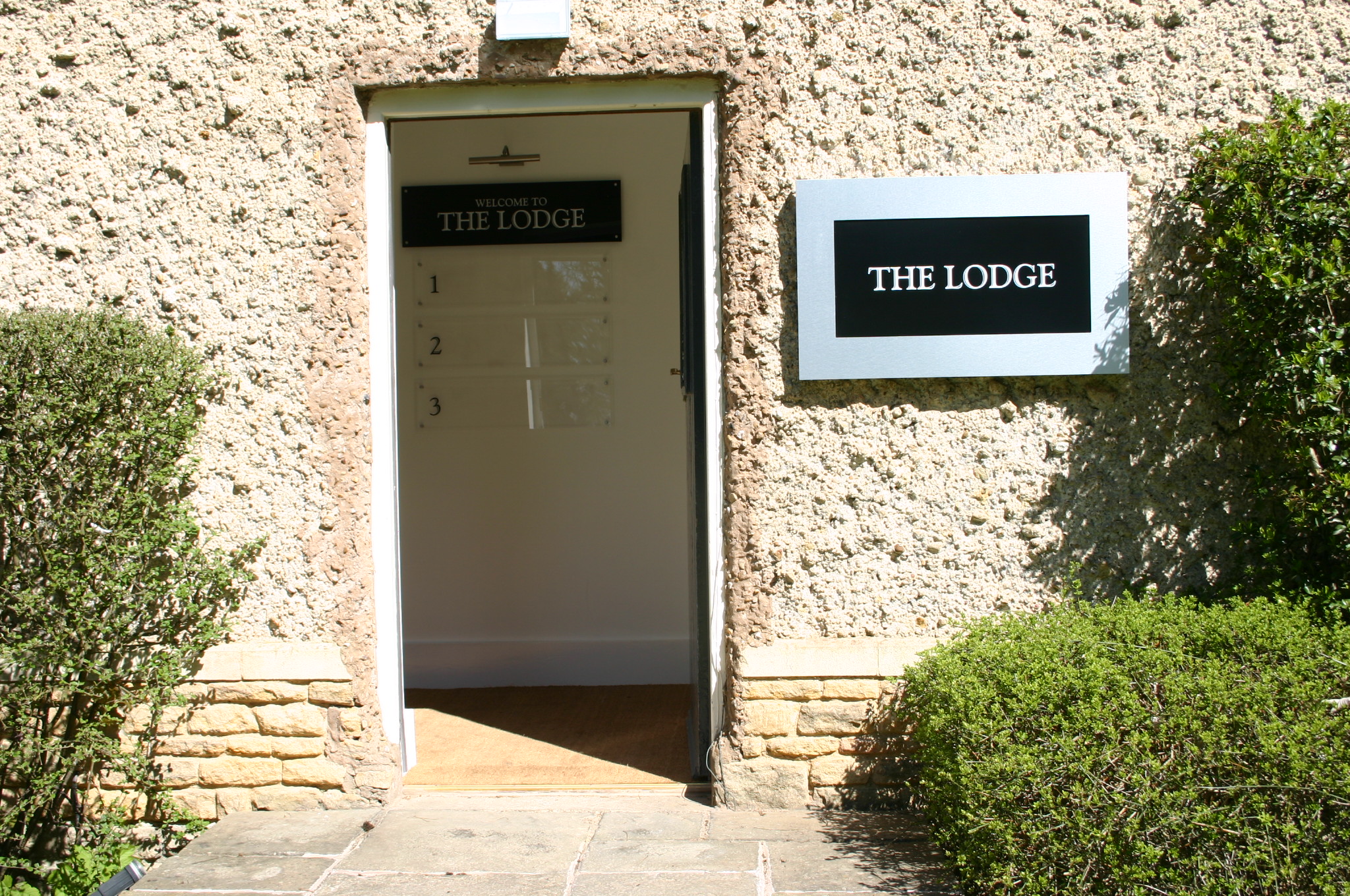 Office in Melton Mowbray - photo 3