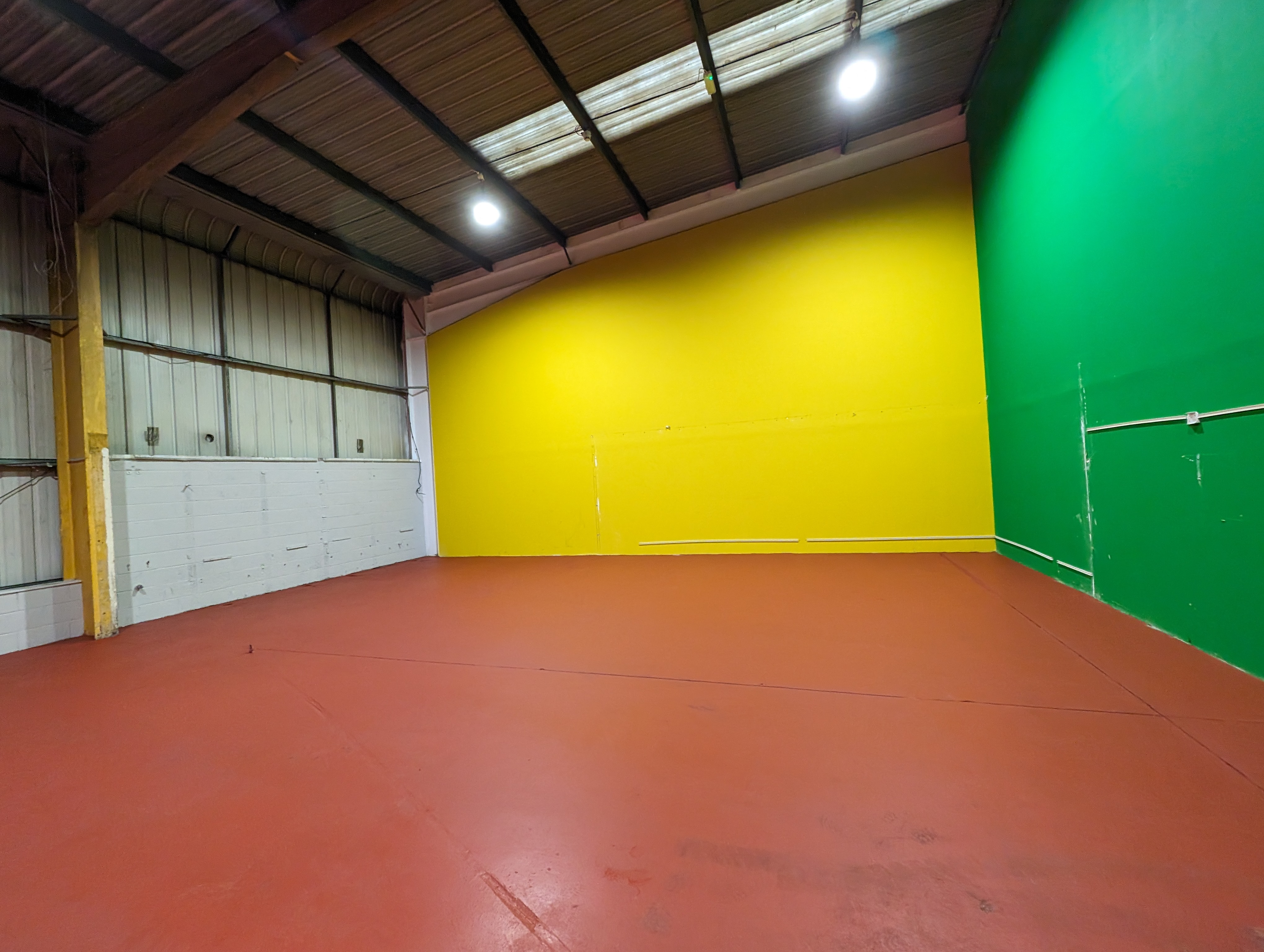 Storage in Workington - photo 3