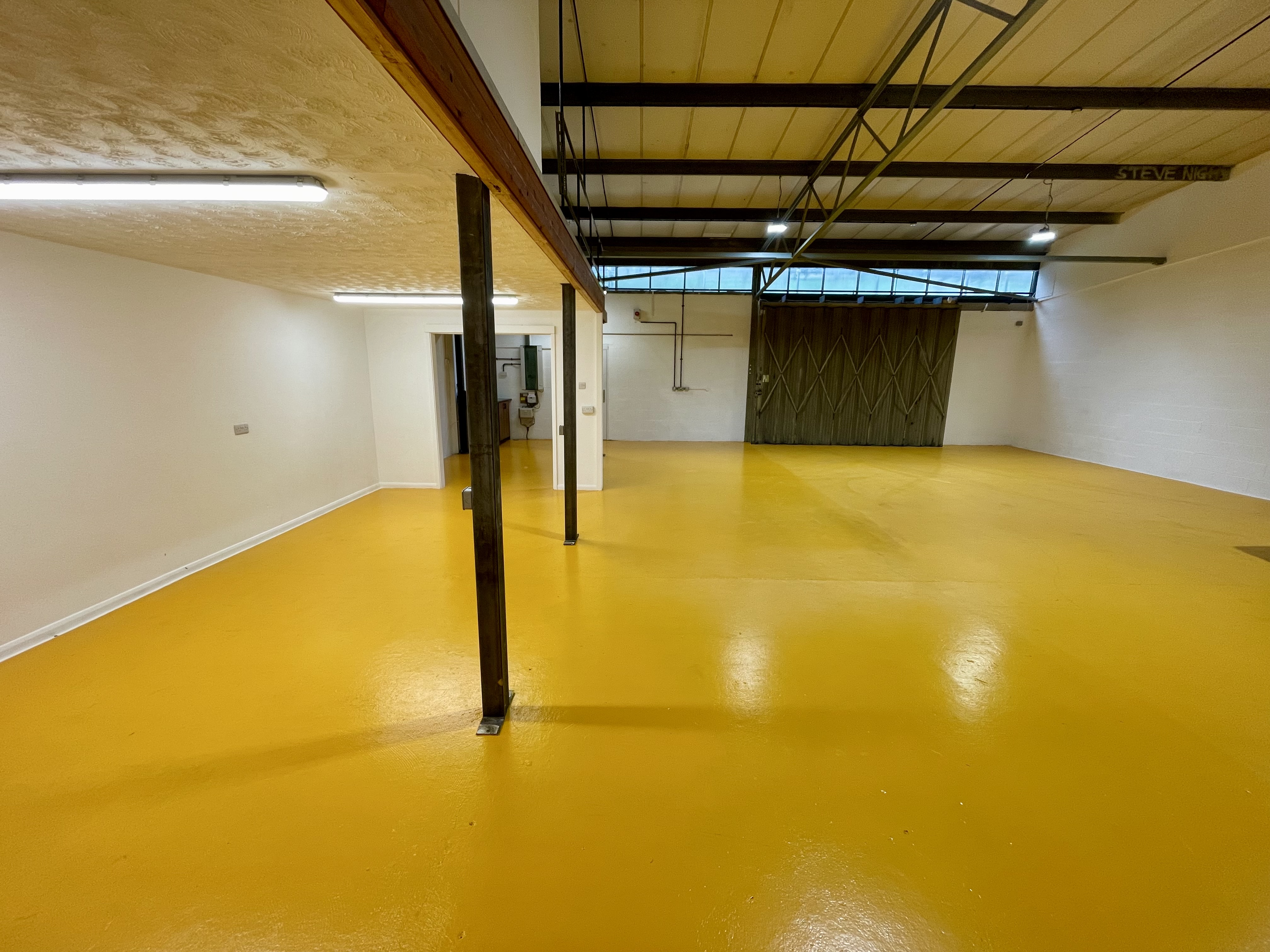 Industrial Unit in Telford - photo 2