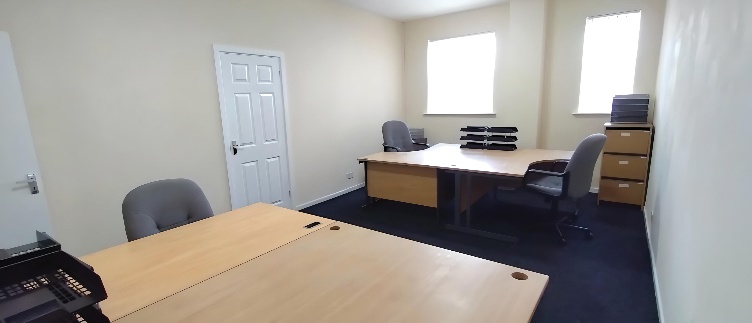 Office in Manchester - photo 4