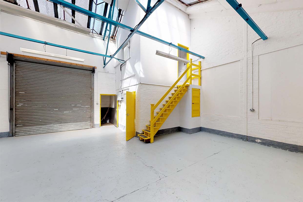 Industrial Unit in Gateshead - photo 2