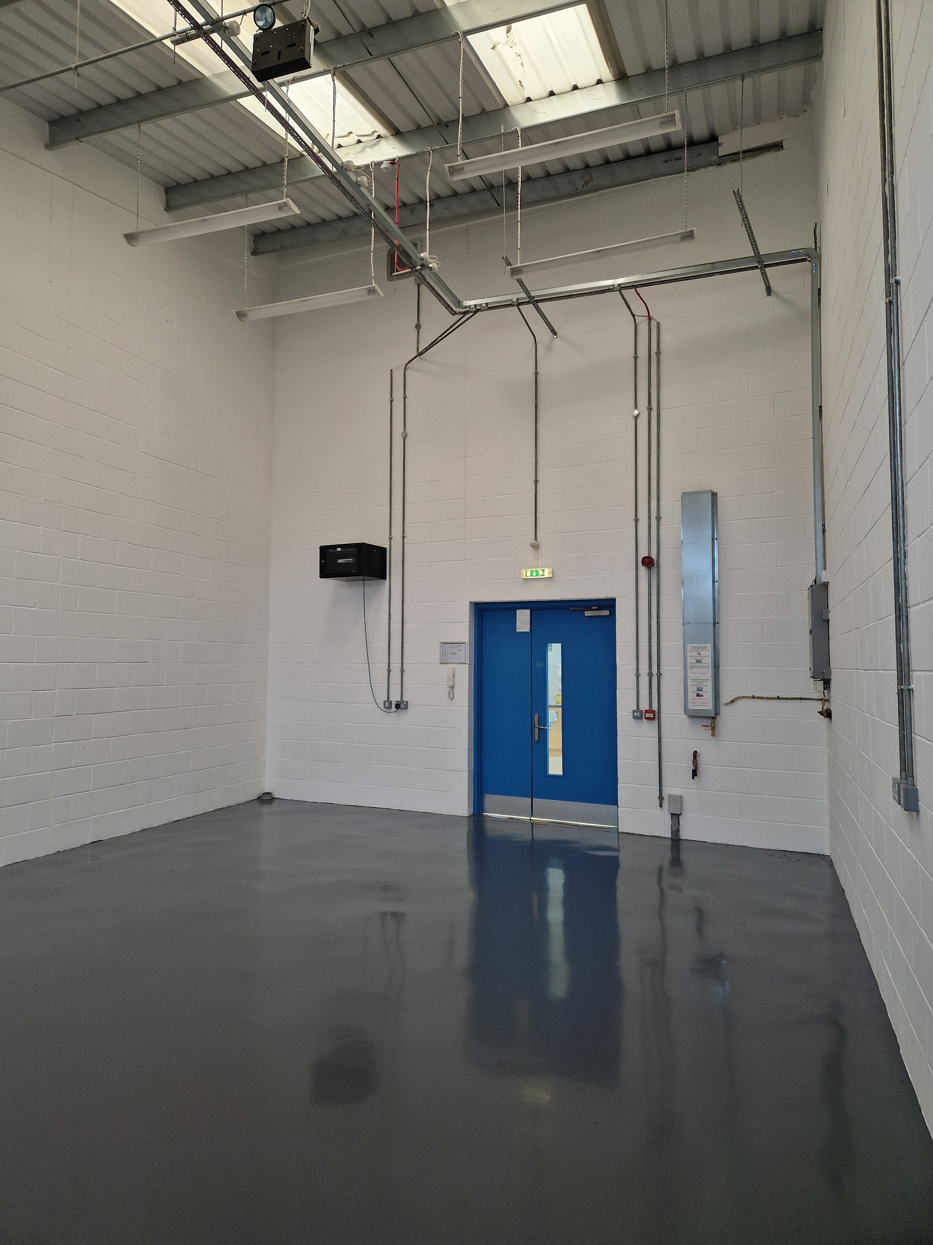 Industrial Unit in Nuneaton - photo 2