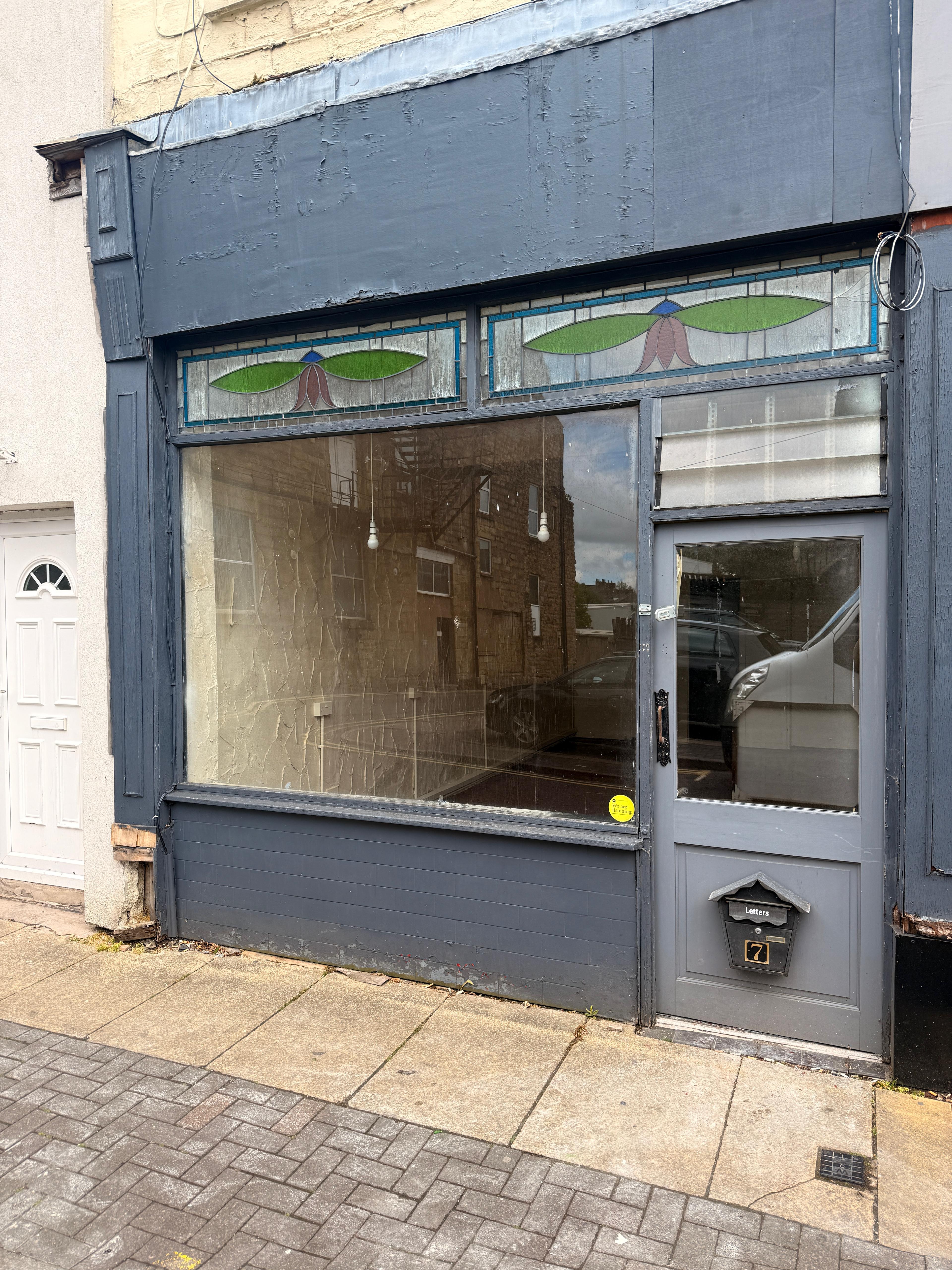 Retail/Shop in Burnley - photo 2