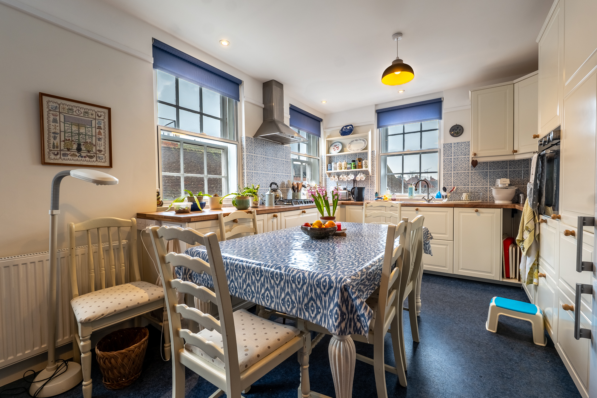 Retail/Shop in Newark - photo 4