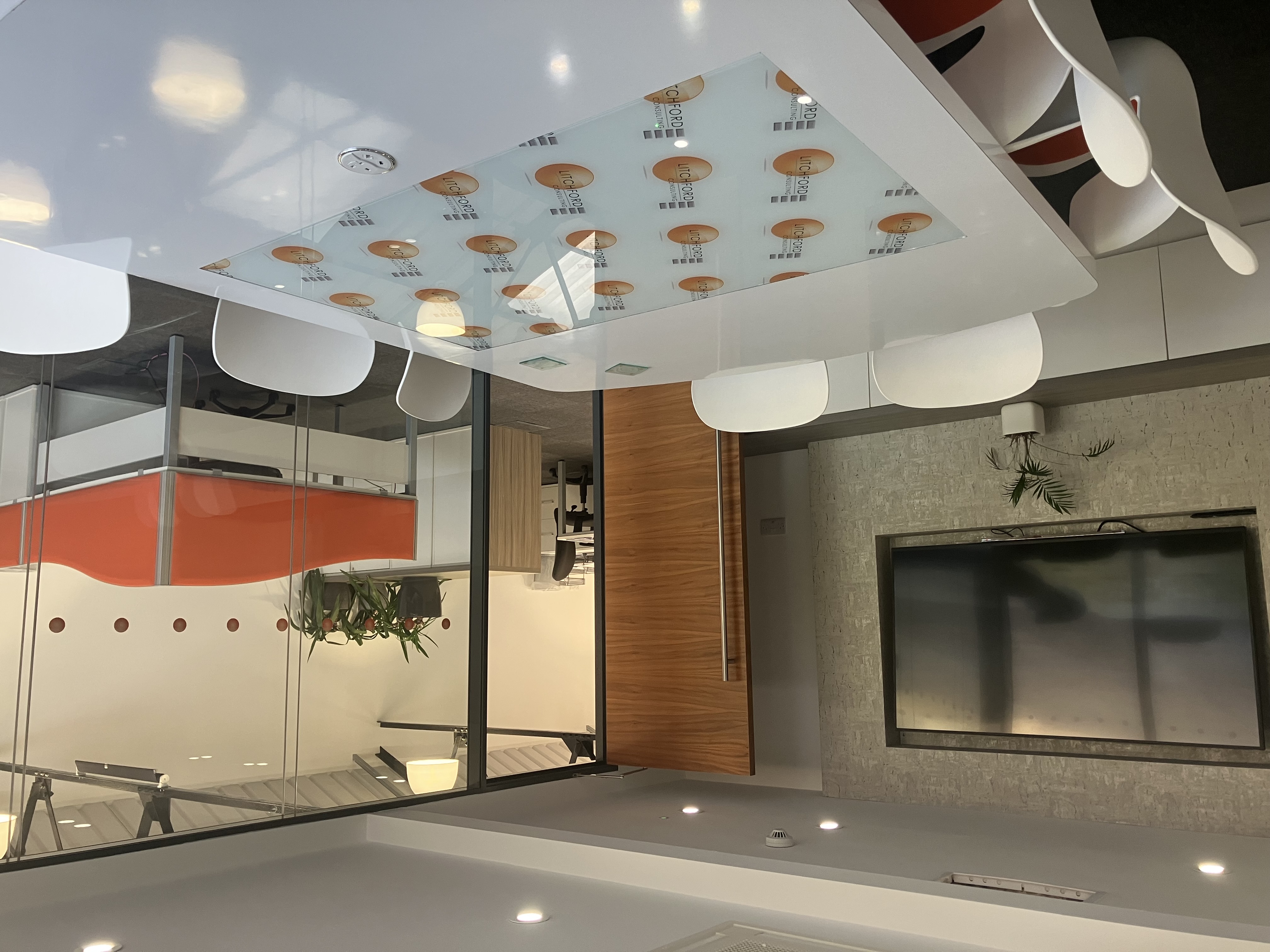 Office in Milton Keynes - photo 3