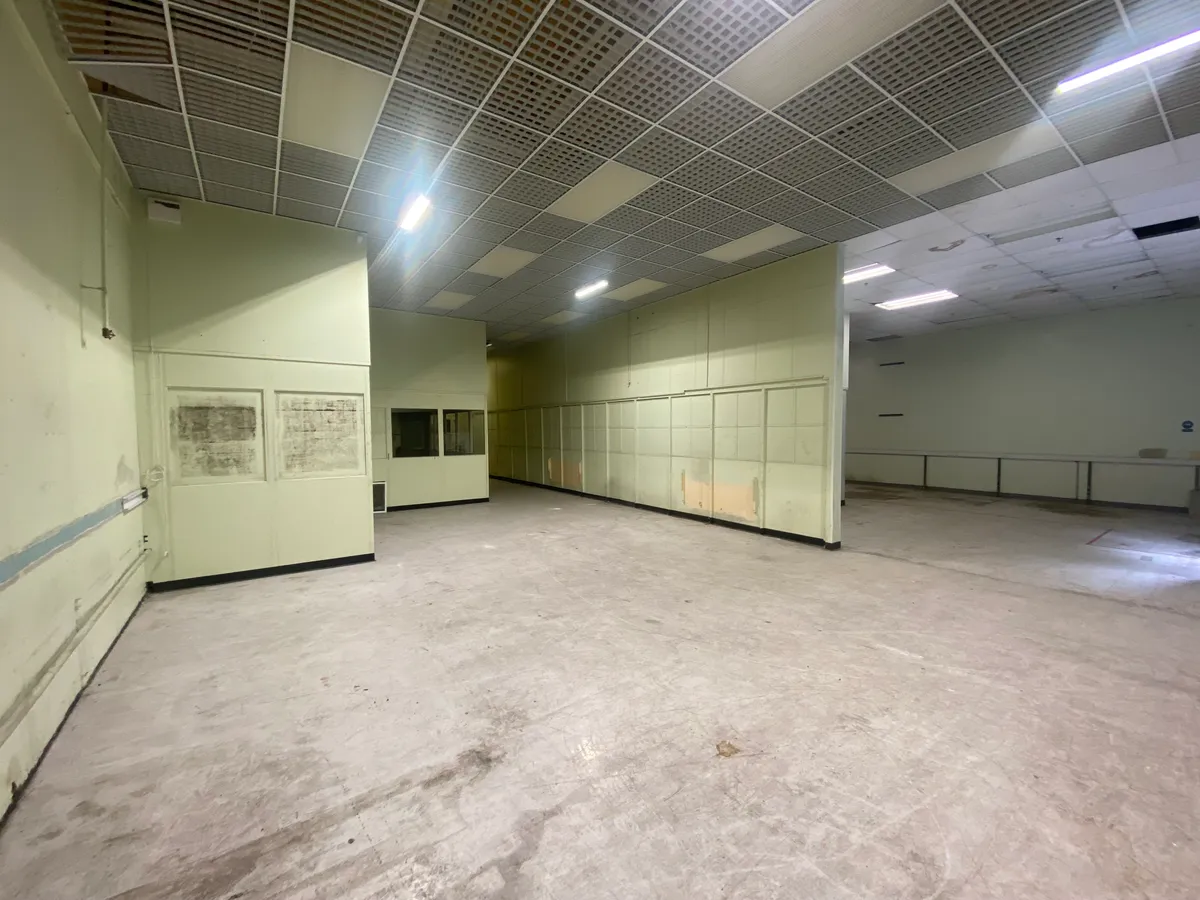 Industrial Unit in Blackburn - photo 2