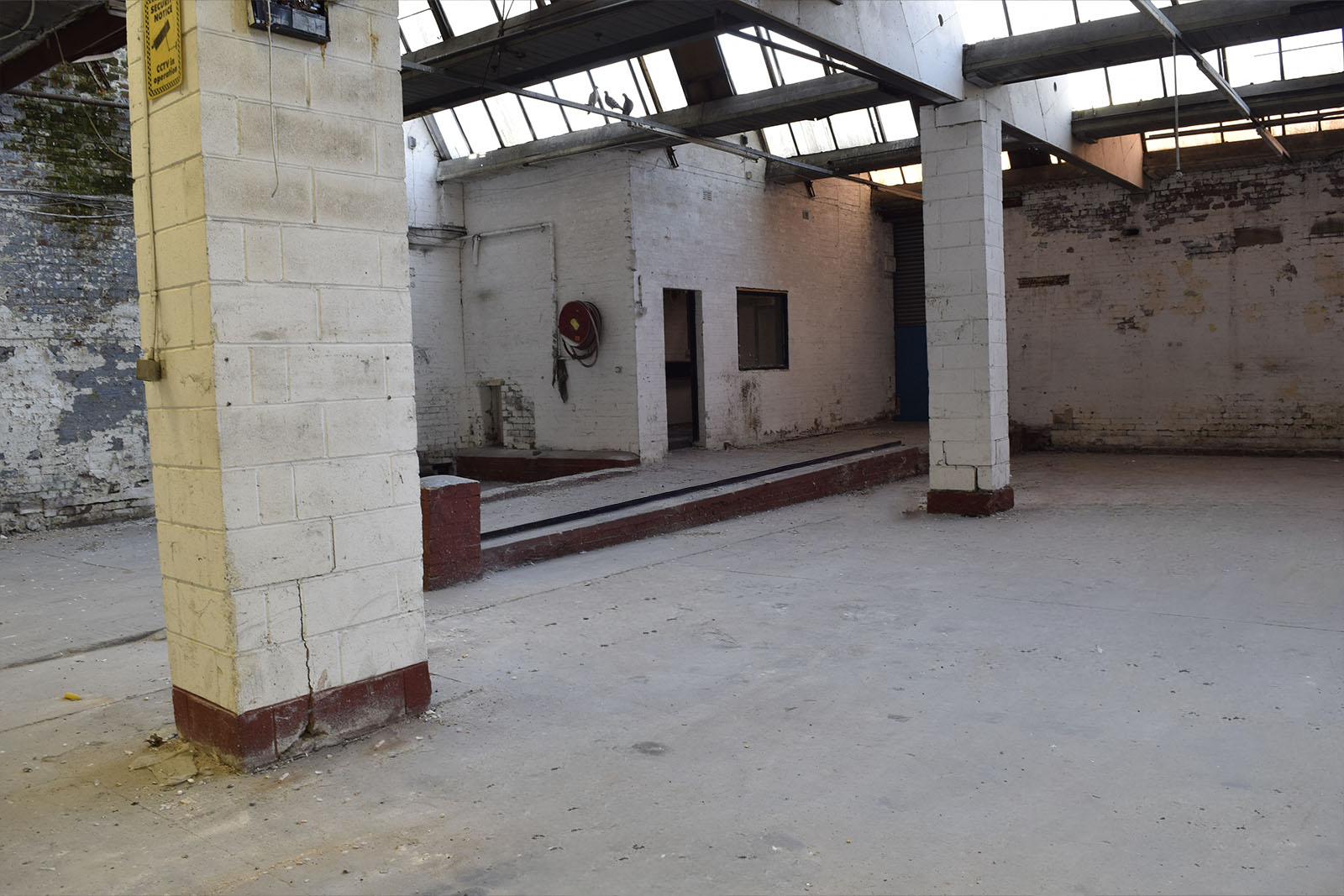 Industrial Unit in Blackburn - photo 4