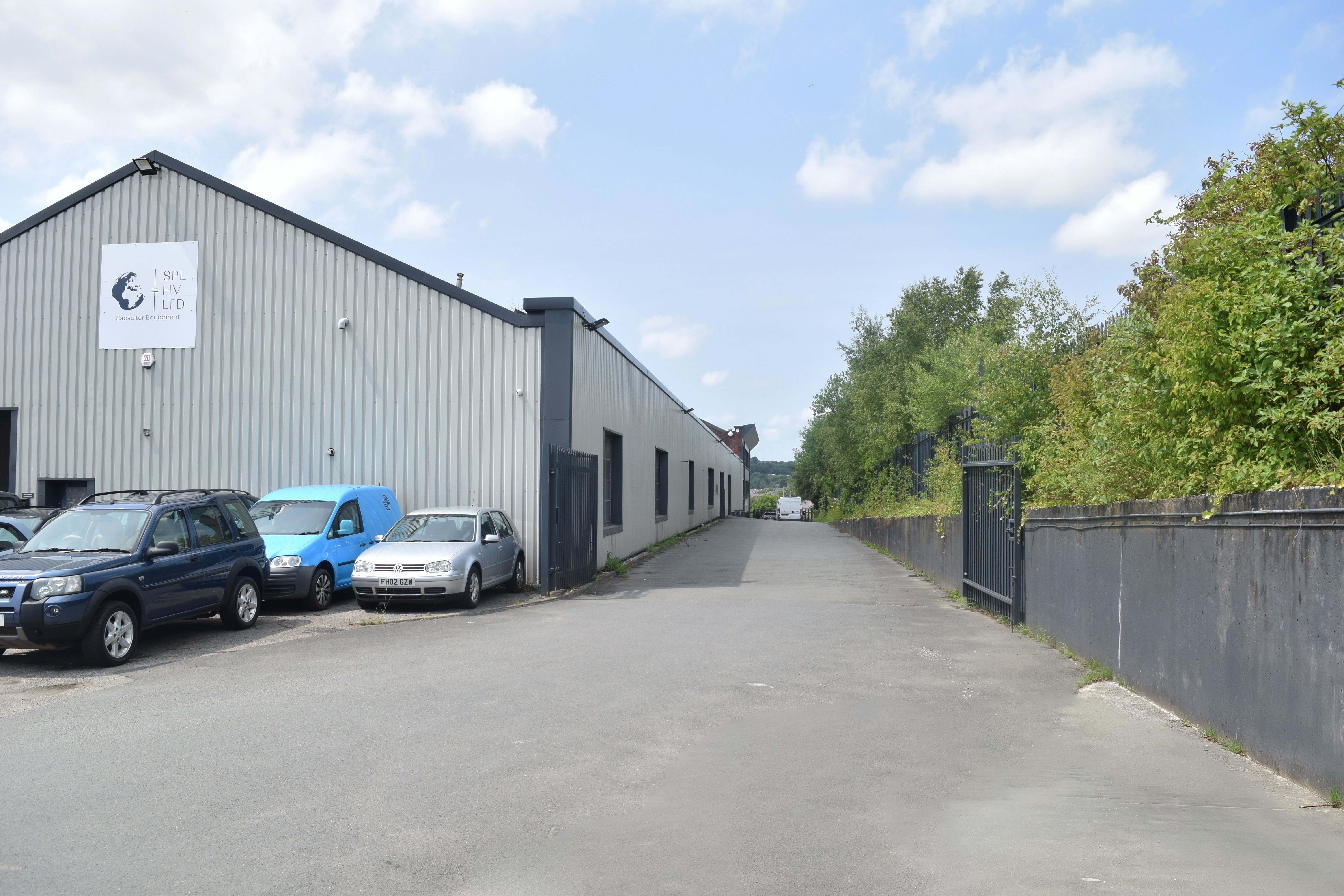Industrial Unit in Blackburn - photo 4