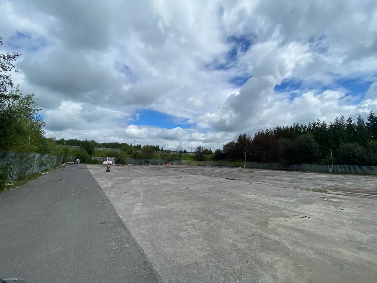 Other in Accrington - photo 3