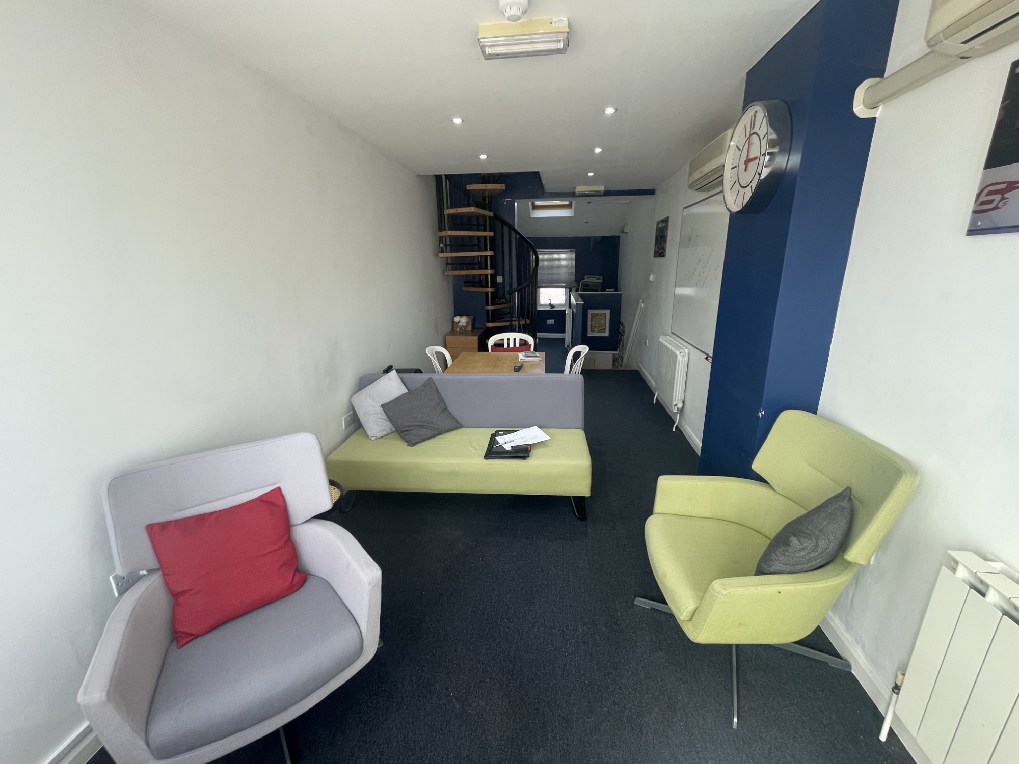 Office in Farnborough - photo 2