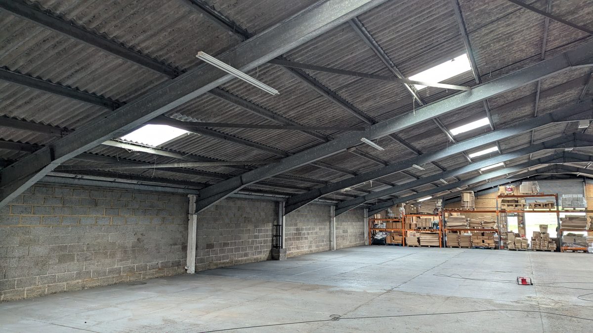 Industrial Unit in Shefford - photo 4
