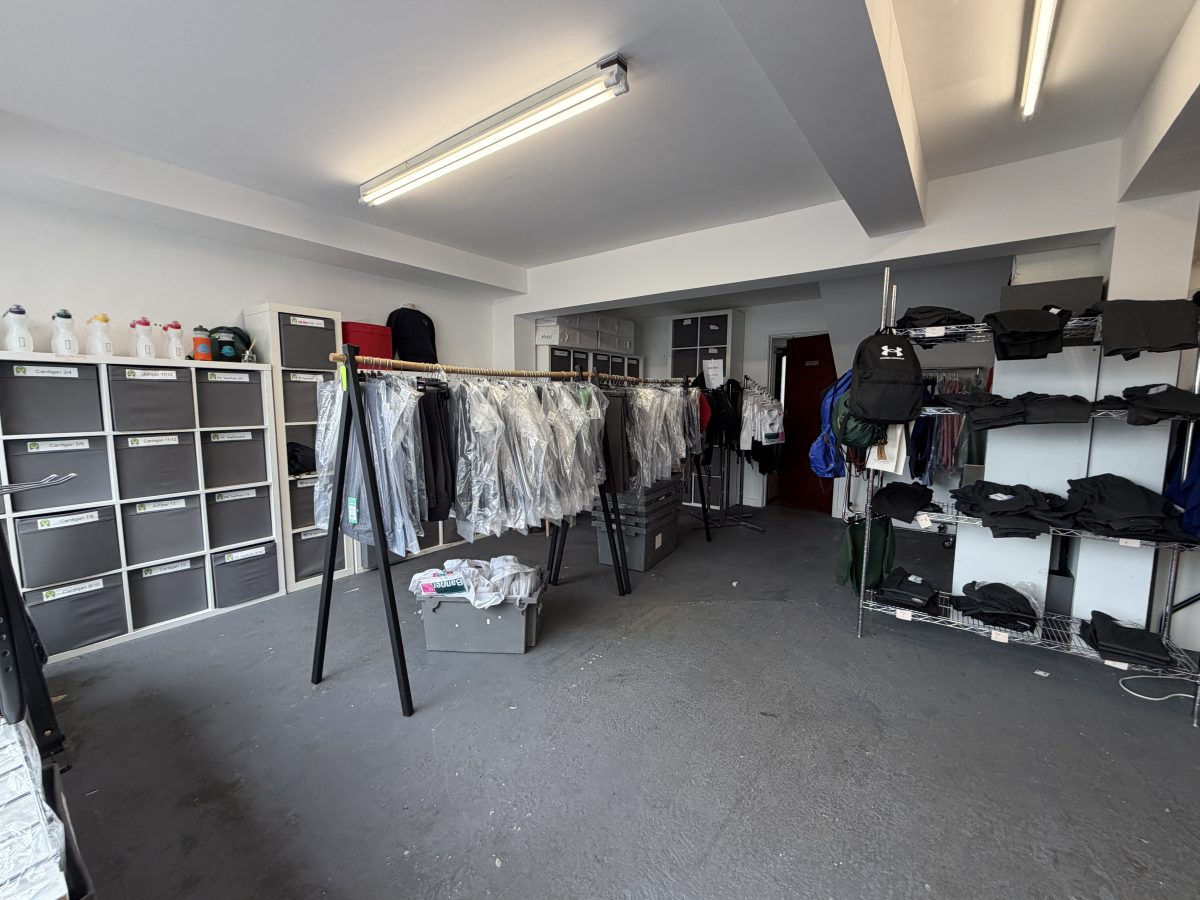 Retail/Shop in Exmouth - photo 3