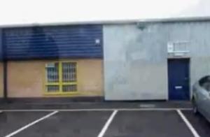 Office in West Bromwich - photo 3