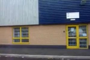 Office in West Bromwich - photo 4