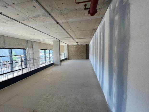 Industrial Unit in Hayes - photo 2