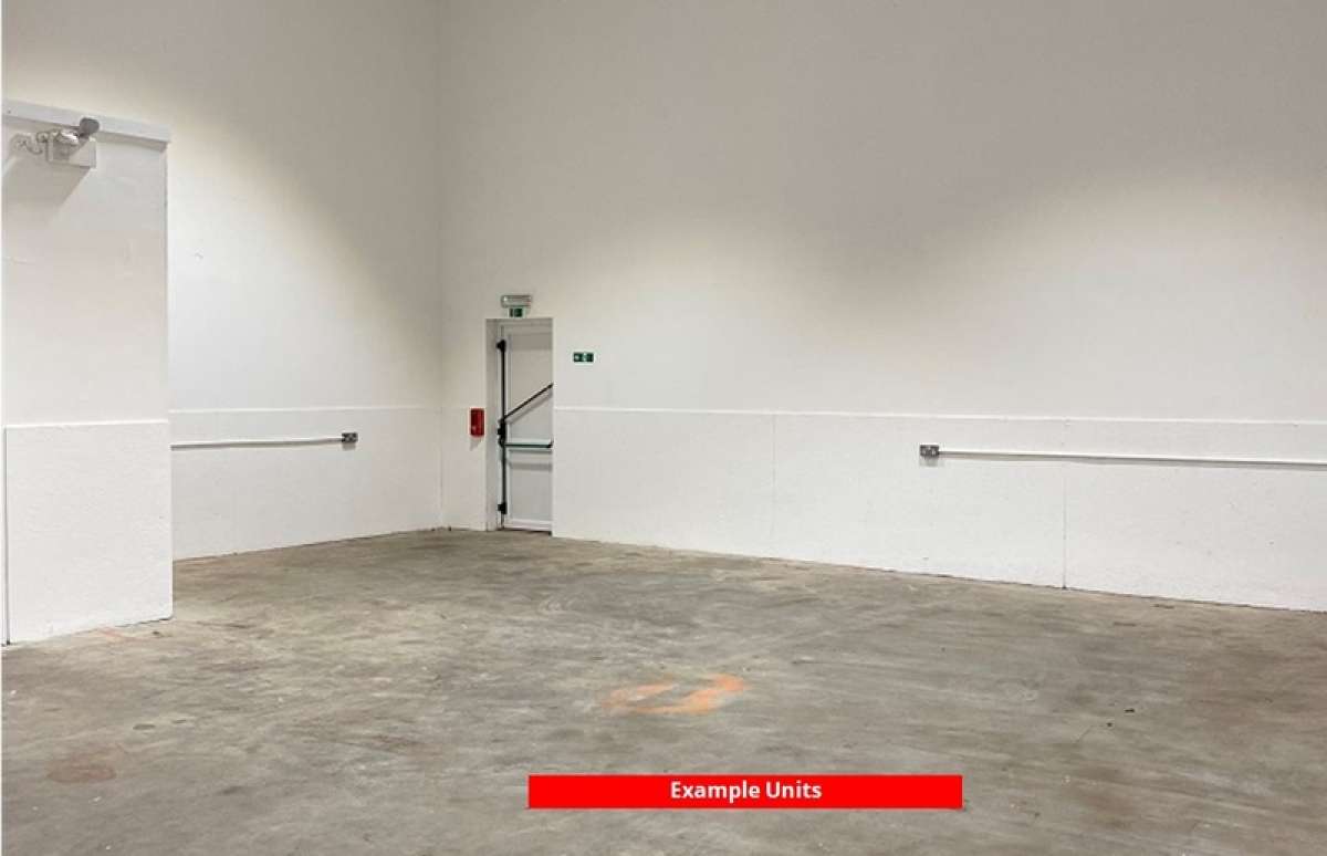 Industrial Unit in Wolverhampton - photo 3