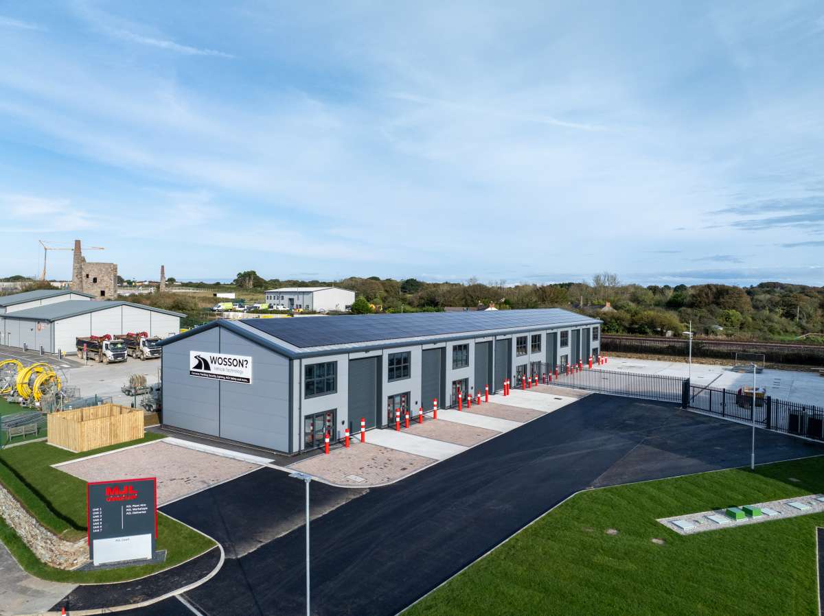 Industrial Unit in Redruth - photo 4