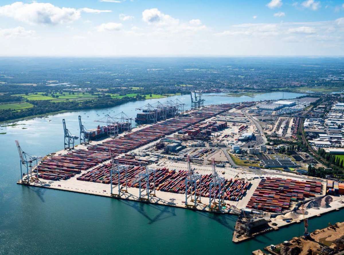 Industrial Unit in Southampton - photo 2