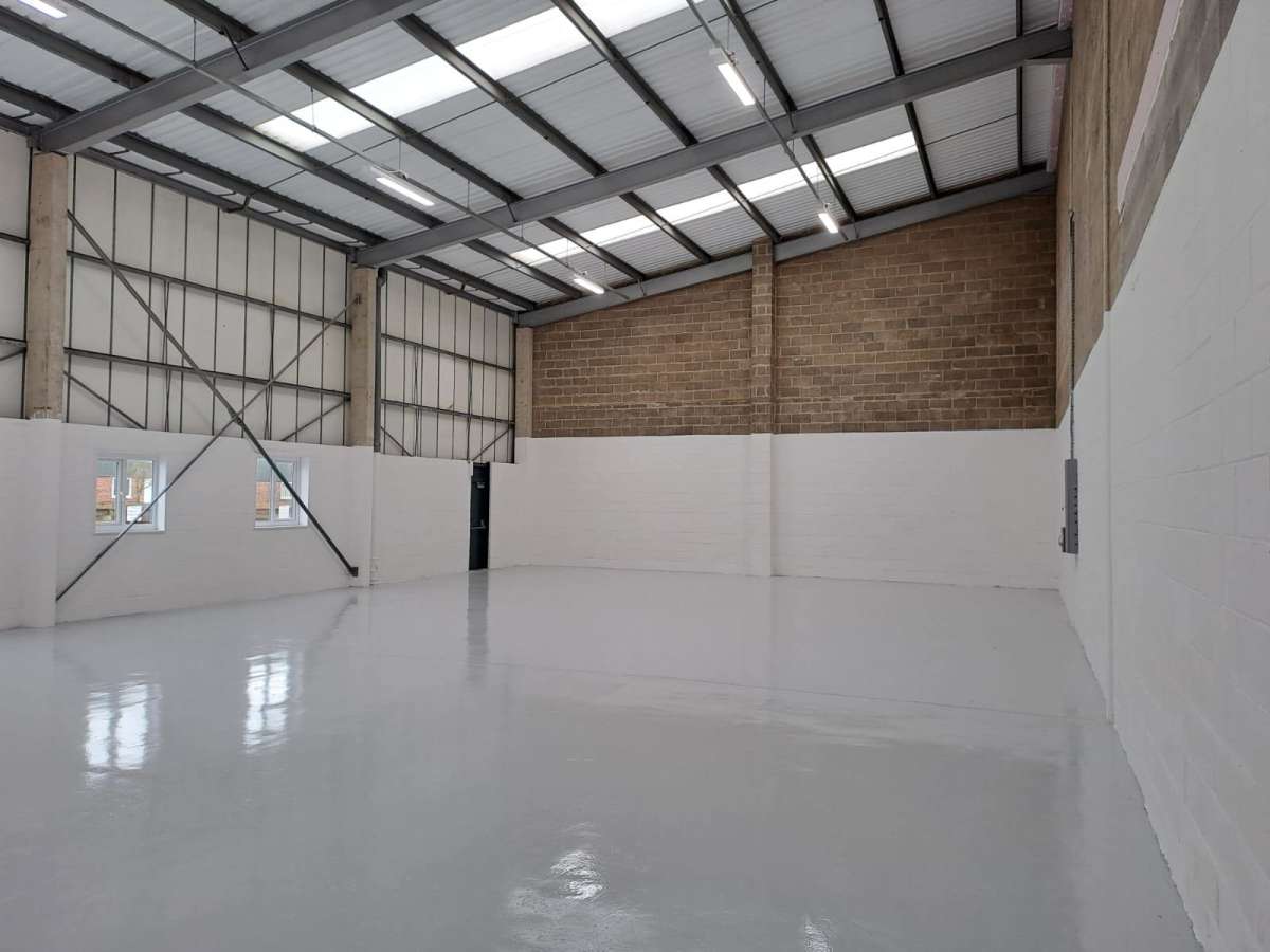 Industrial Unit in Poole - photo 2