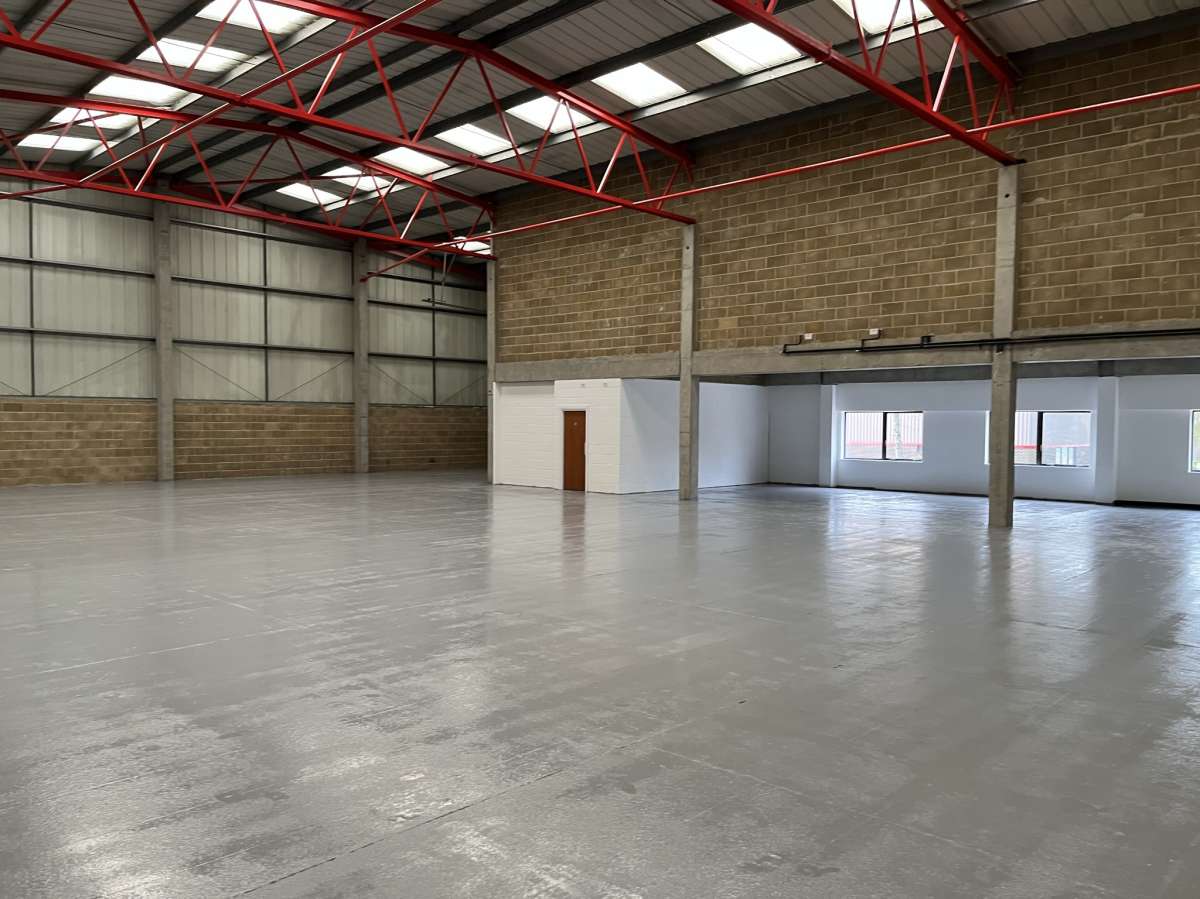 Industrial Unit in Southampton - photo 4