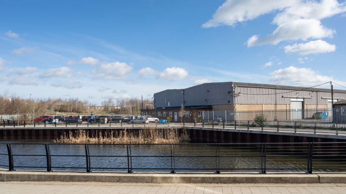 Industrial Unit in Leeds - photo 3