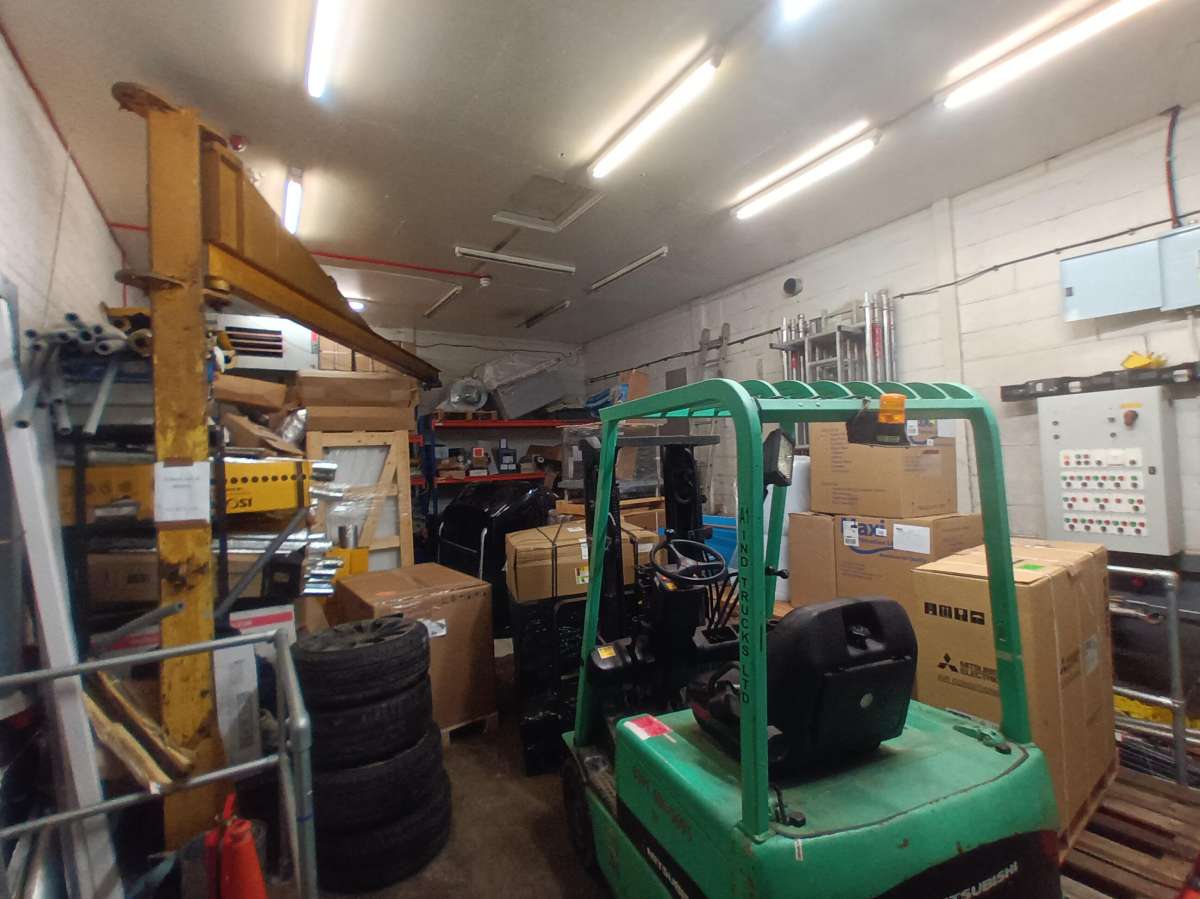 Industrial Unit in Gateshead - photo 3