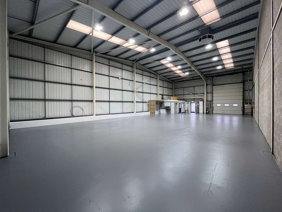 Industrial Unit in Loughborough - photo 3