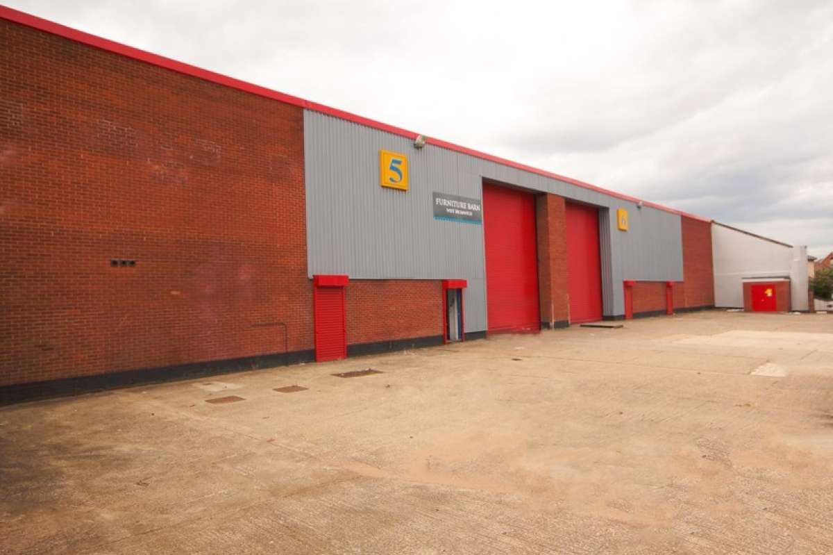 Industrial in West Bromwich