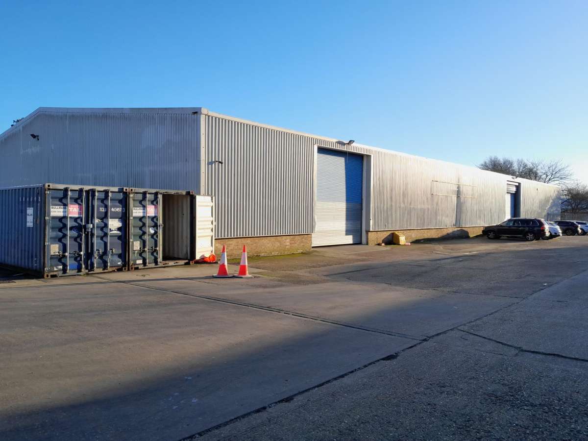 Industrial Unit in Ashford - photo 2