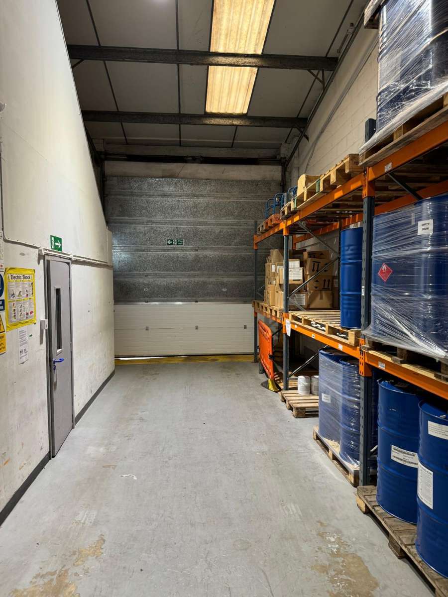 Industrial Unit in Bury St Edmunds - photo 3