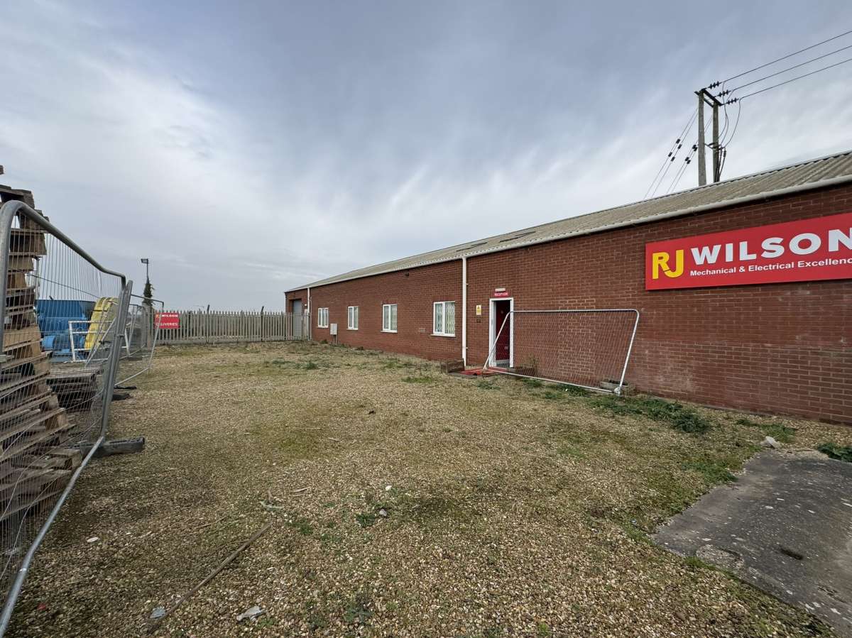 Industrial Unit in Spalding - photo 3