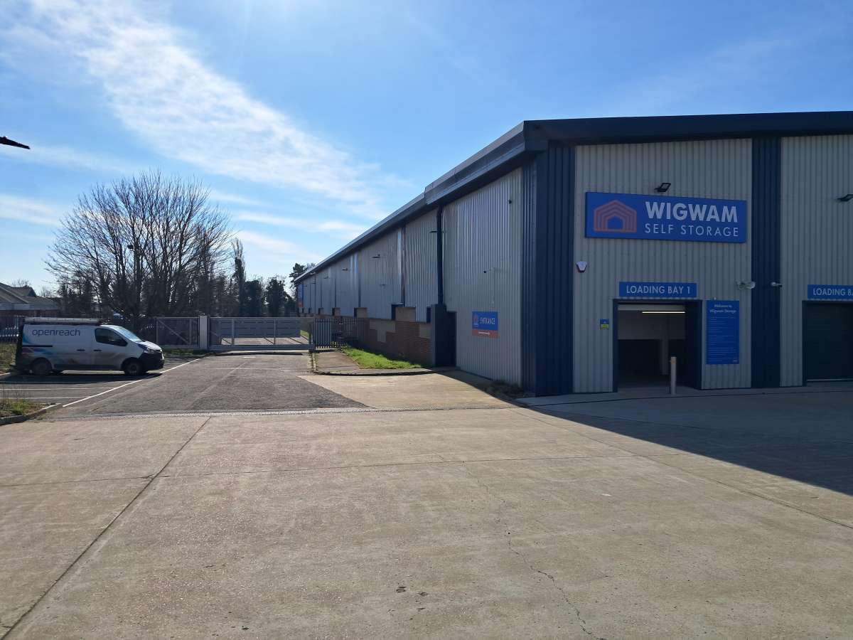 Industrial Unit in Lincoln - photo 3