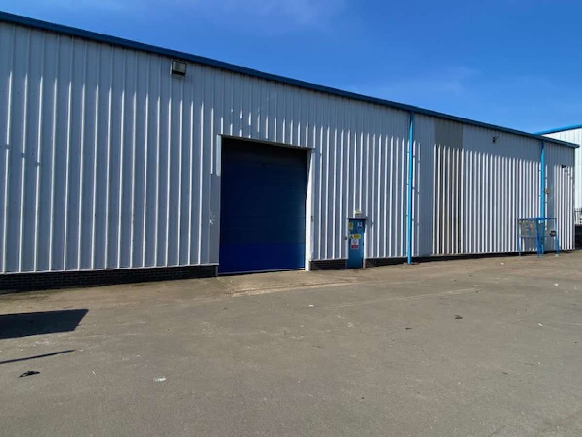 Industrial Unit in Huntingdon - photo 3