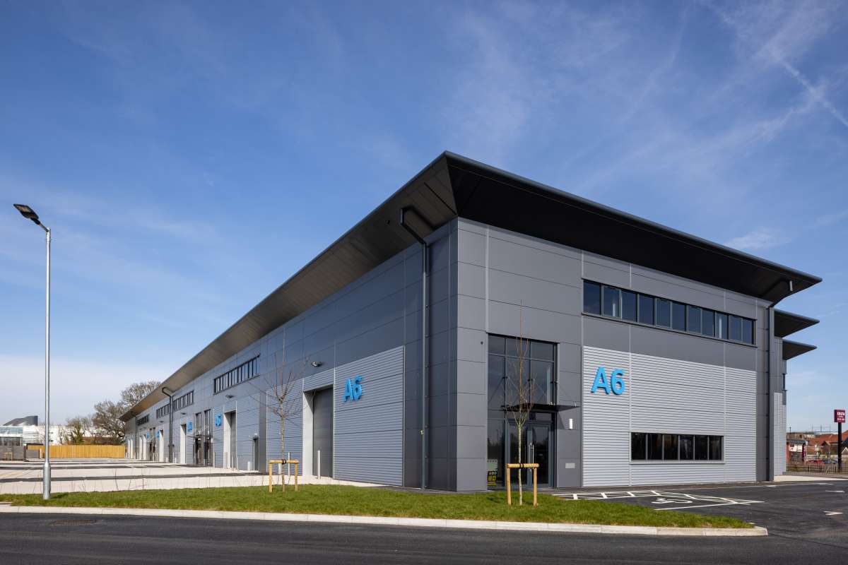 Industrial Unit in Nursling - photo 4