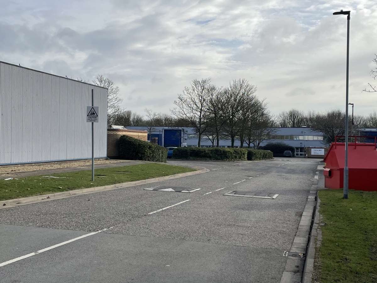 Industrial Unit in Peterborough - photo 4