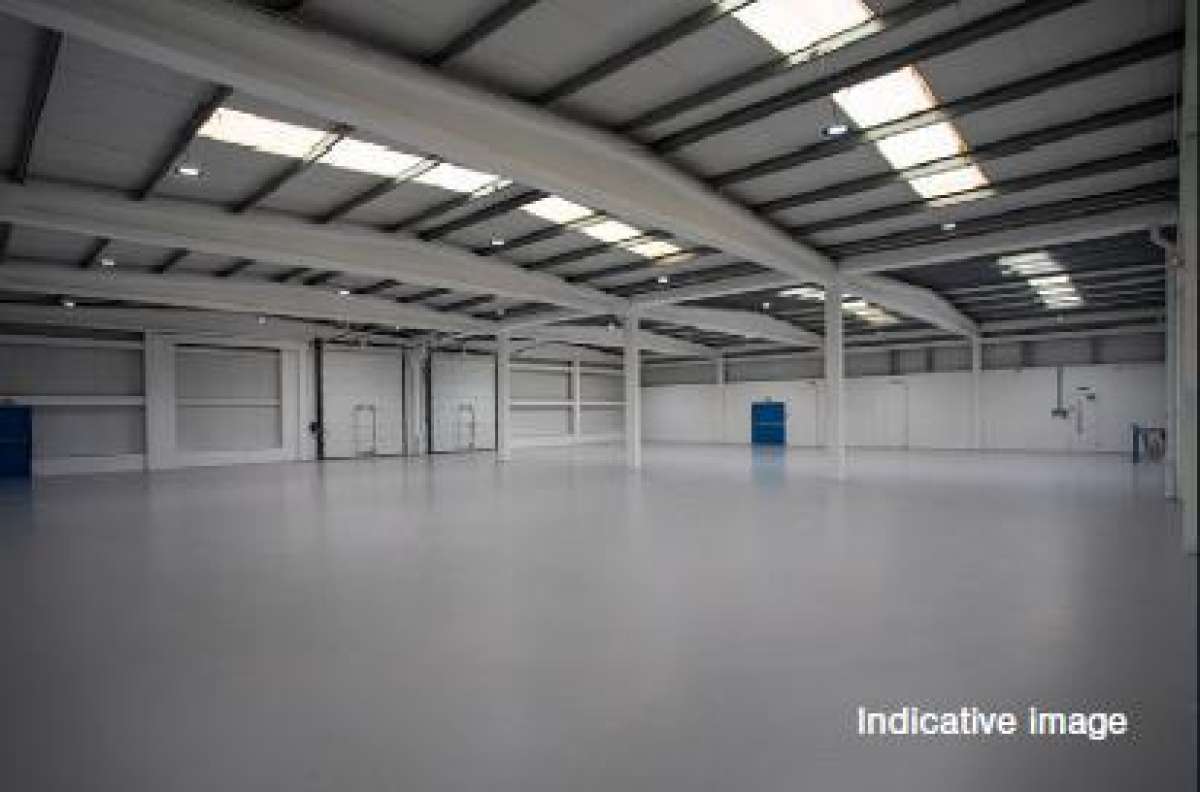 Industrial Unit in Sutton Coldfield - photo 2