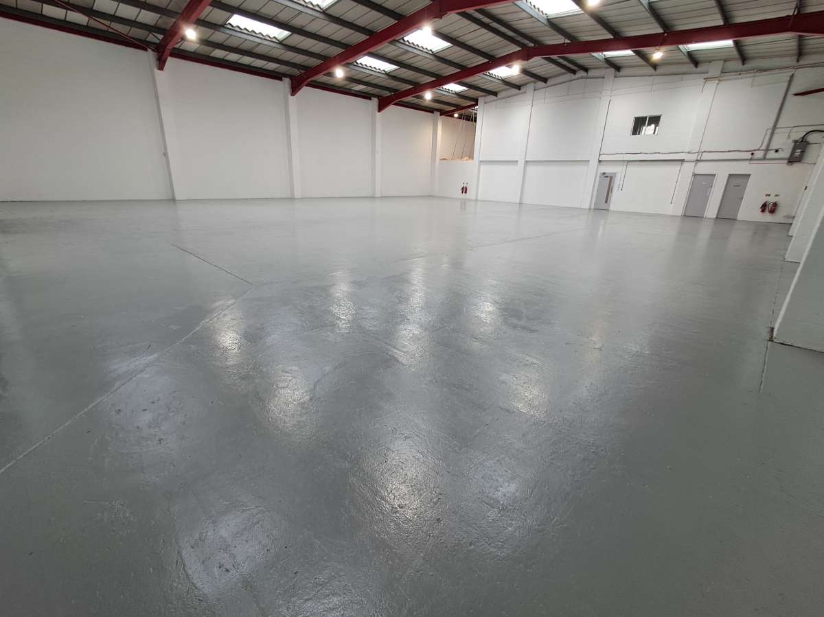 Industrial Unit in Croydon - photo 3