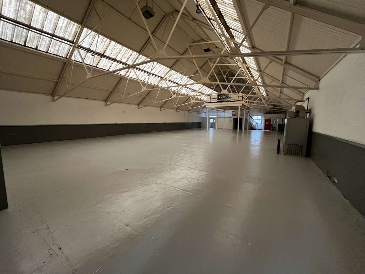 Industrial Unit in Coalville - photo 2