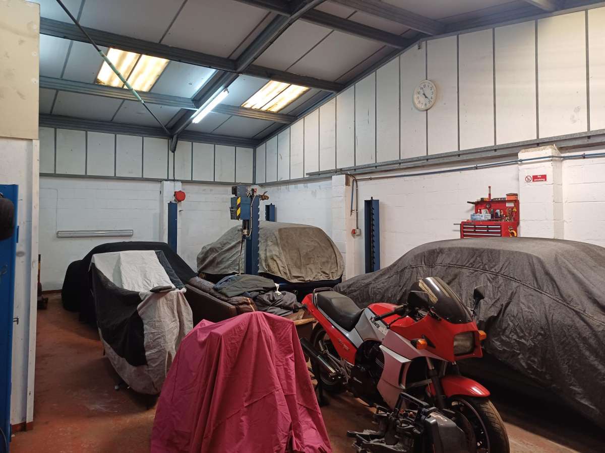 Industrial Unit in Peterborough - photo 3