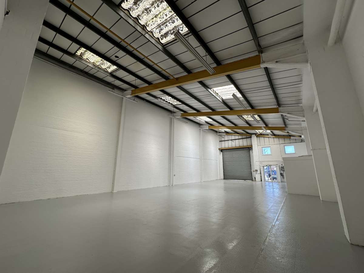 Industrial Unit in Eastbourne - photo 3
