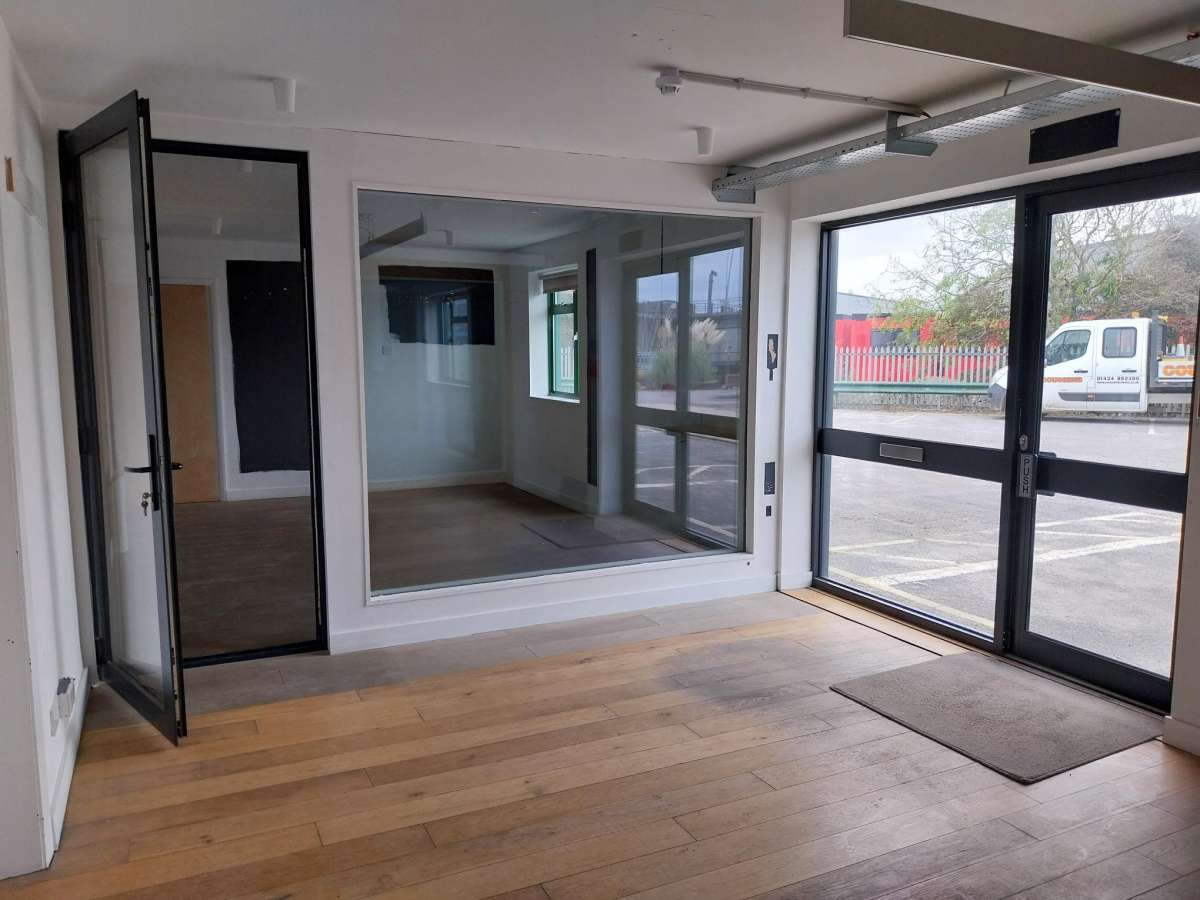 Industrial Unit in Newhaven - photo 4