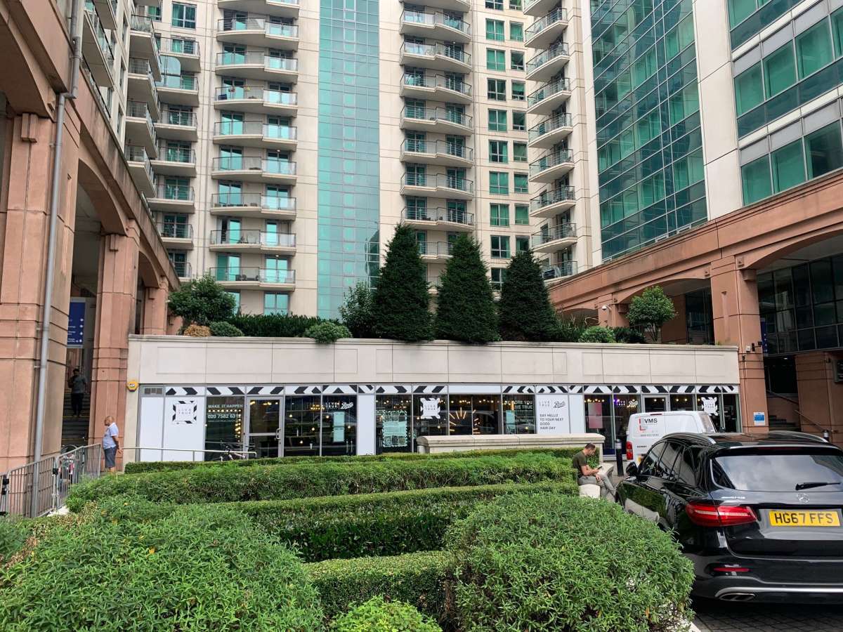 Industrial Unit in London - photo 2