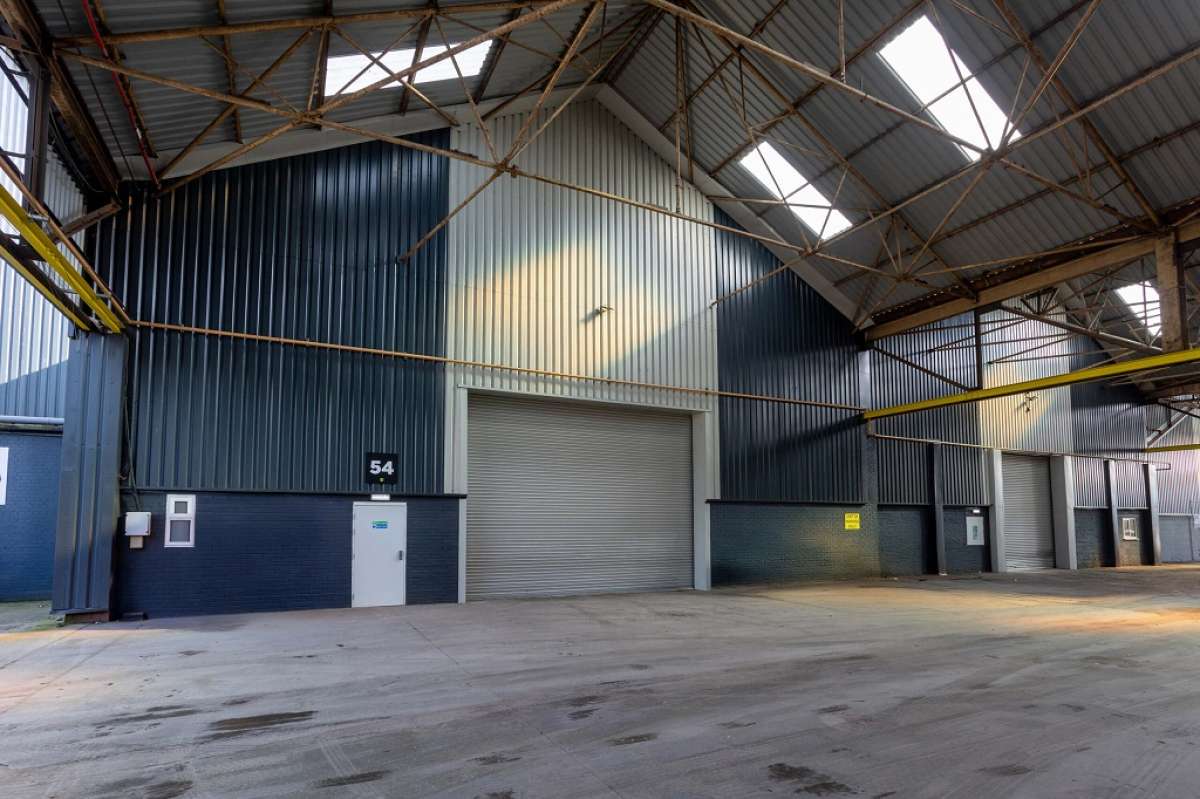 Industrial Unit in Bilston - photo 3