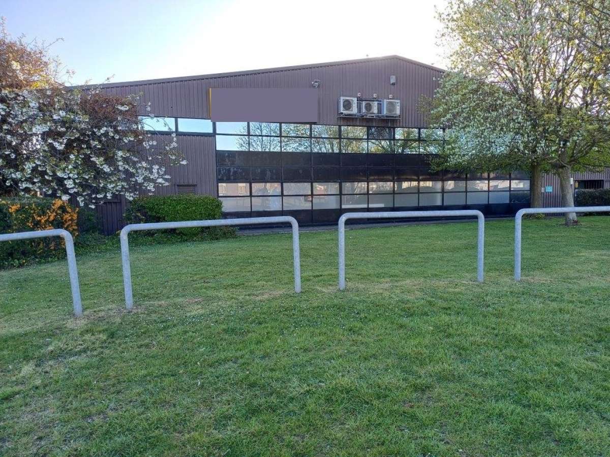 Industrial Unit in Corby - photo 3