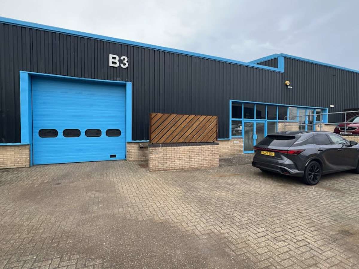 Industrial in Waterlooville