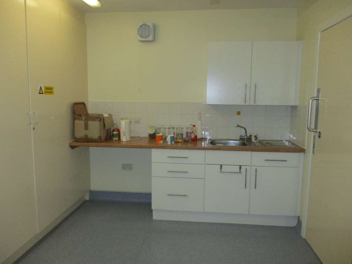 Industrial Unit in Retford - photo 4
