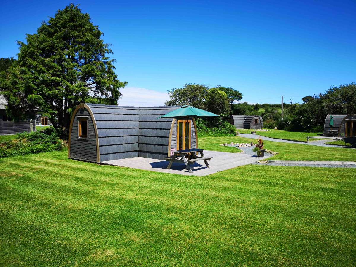 Retail/Shop in Falmouth - photo 4