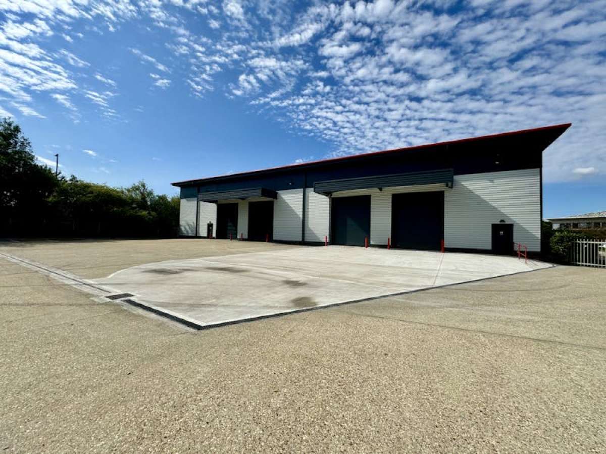 Industrial in Farnborough