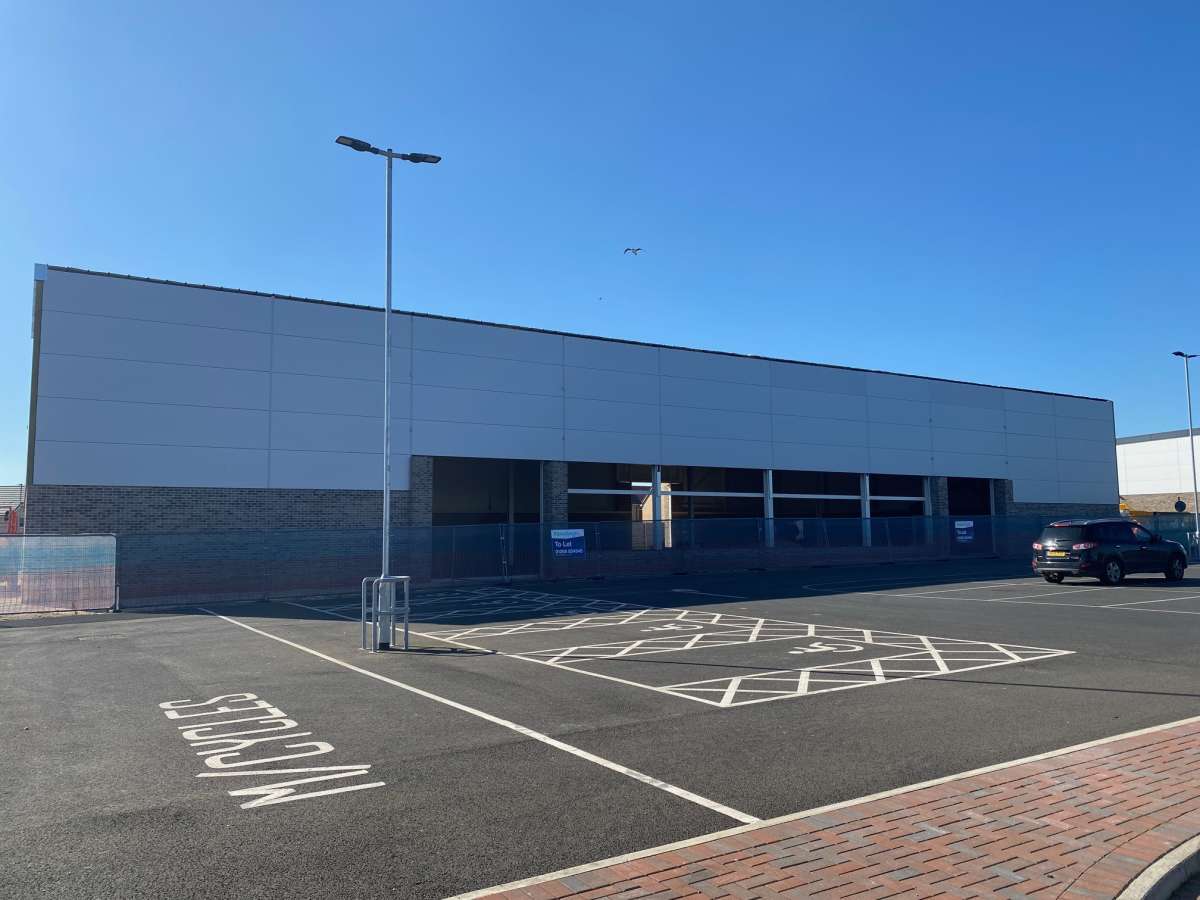 Industrial Unit in Clacton on Sea - photo 4